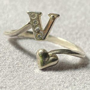 Cz 925 Sliver Letter V Wrap Heart Ring